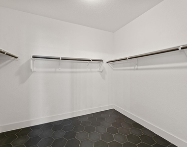 322 Bonnet Blvd - Photo Thumbnail 19