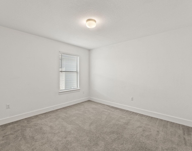 322 Bonnet Blvd - Photo Thumbnail 25