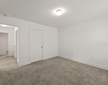 322 Bonnet Blvd - Photo Thumbnail 29