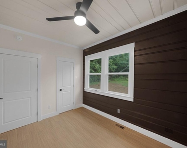 71 Dreamland Park Drive - Photo Thumbnail 14