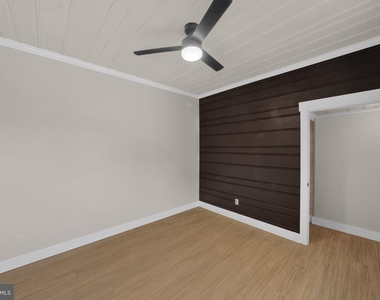 71 Dreamland Park Drive - Photo Thumbnail 8
