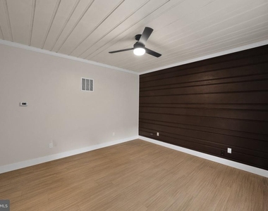 71 Dreamland Park Drive - Photo Thumbnail 18