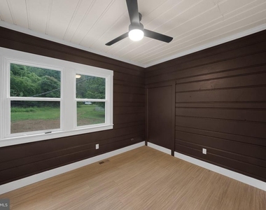 71 Dreamland Park Drive - Photo Thumbnail 13