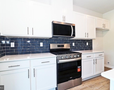 39 Baybreeze Drive - Photo Thumbnail 13
