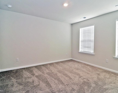 39 Baybreeze Drive - Photo Thumbnail 34