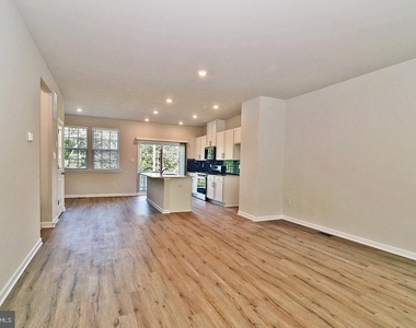 39 Baybreeze Drive - Photo Thumbnail 19