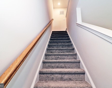 39 Baybreeze Drive - Photo Thumbnail 26