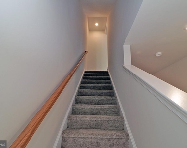 39 Baybreeze Drive - Photo Thumbnail 9