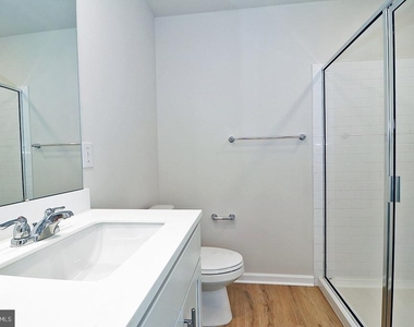 39 Baybreeze Drive - Photo Thumbnail 37