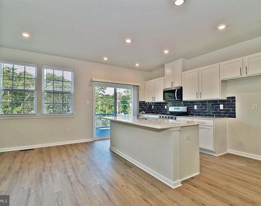 39 Baybreeze Drive - Photo Thumbnail 15
