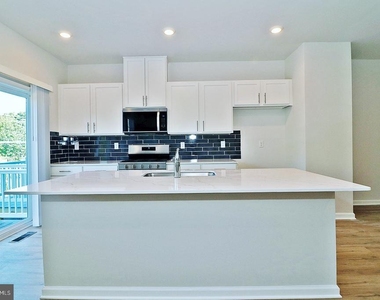 39 Baybreeze Drive - Photo Thumbnail 14