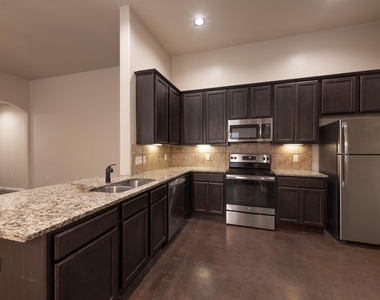 455 Jack Rabbit Ln - Photo Thumbnail 5