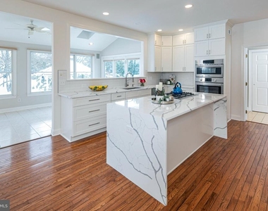 497 Christopher Drive - Photo Thumbnail 28
