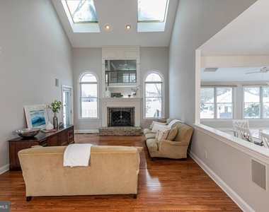 497 Christopher Drive - Photo Thumbnail 23