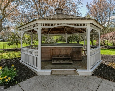 497 Christopher Drive - Photo Thumbnail 63