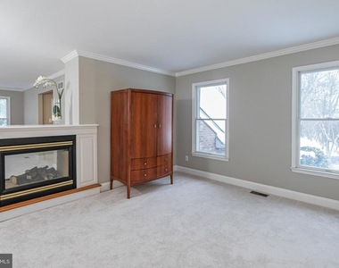 497 Christopher Drive - Photo Thumbnail 36