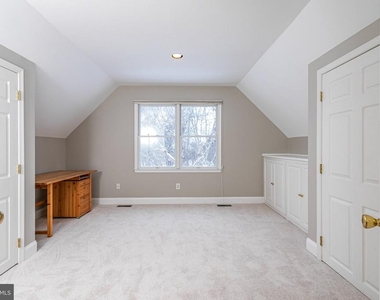 497 Christopher Drive - Photo Thumbnail 41