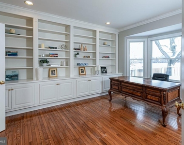 497 Christopher Drive - Photo Thumbnail 20
