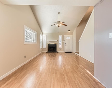 708 Decker Prairie Dr - Photo Thumbnail 20