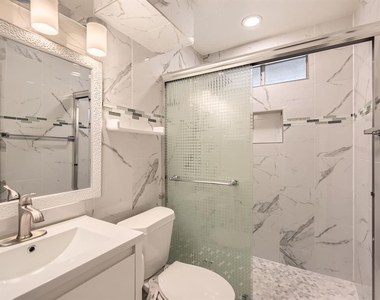 708 Decker Prairie Dr - Photo Thumbnail 16