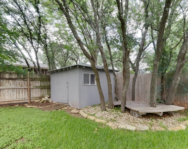 16816 Dorman Dr - Photo Thumbnail 26