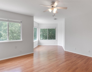 16816 Dorman Dr - Photo Thumbnail 13