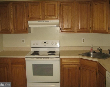 24 Neville Court - Photo Thumbnail 14