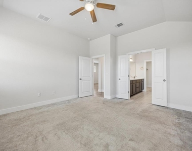 8503 Mckamy Dr - Photo Thumbnail 13