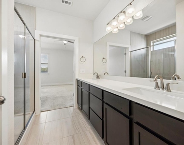 8503 Mckamy Dr - Photo Thumbnail 15