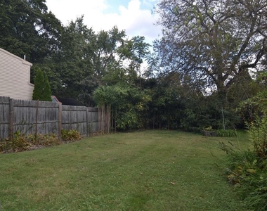 17 W Summit Avenue - Photo Thumbnail 11