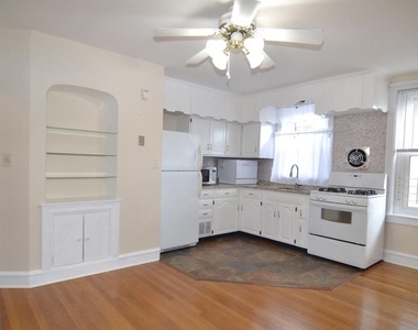17 W Summit Avenue - Photo Thumbnail 4