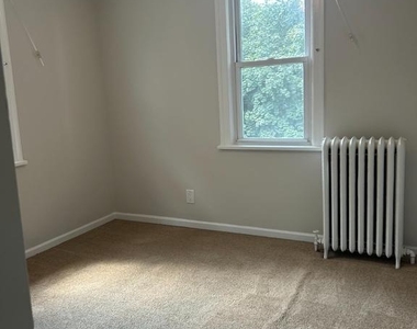 167 Lawnside Avenue - Photo Thumbnail 9