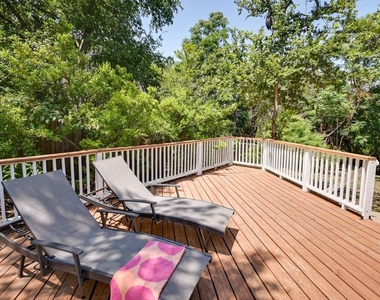 2412 Deer Pass - Photo Thumbnail 16