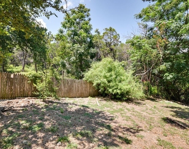 2412 Deer Pass - Photo Thumbnail 18