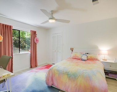 2412 Deer Pass - Photo Thumbnail 12