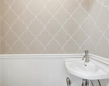 2806 Skyway Cir - Photo Thumbnail 15