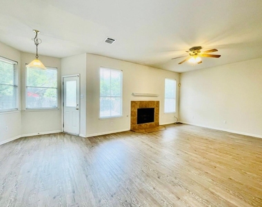 3720 Bratton Heights Dr - Photo Thumbnail 3