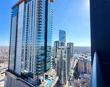 70 Rainey St - Photo Thumbnail 1