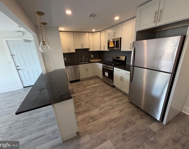 224 Union Street - Photo Thumbnail 3