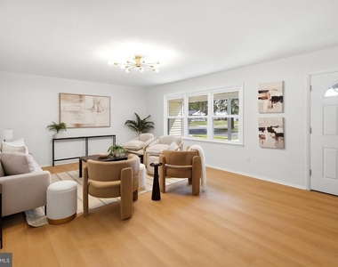 21 Glenview Lane - Photo Thumbnail 5