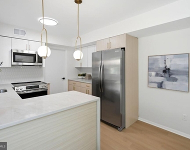 21 Glenview Lane - Photo Thumbnail 10