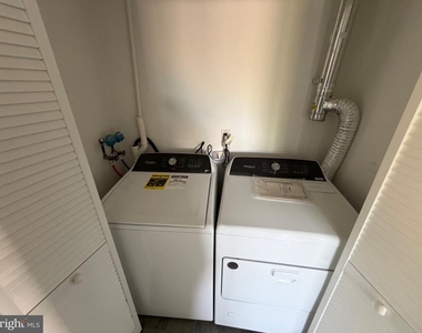 224 Union Street - Photo Thumbnail 10