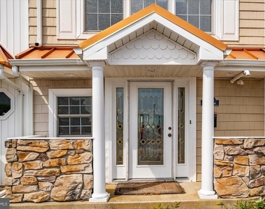 617 Bayshore Drive - Photo Thumbnail 7