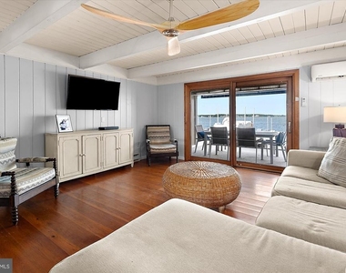 617 Bayshore Drive - Photo Thumbnail 11