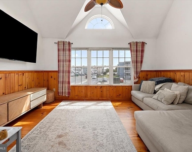 617 Bayshore Drive - Photo Thumbnail 40