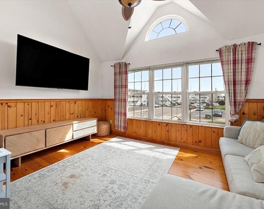 617 Bayshore Drive - Photo Thumbnail 44