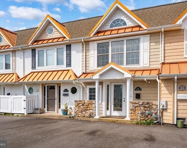 617 Bayshore Drive - Photo Thumbnail 2