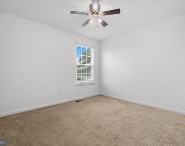 9448 Alloway Drive - Photo Thumbnail 15