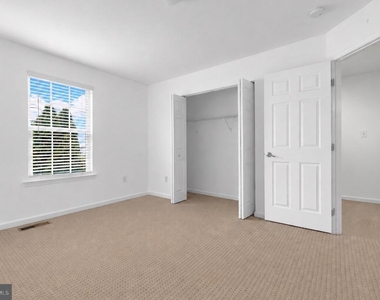 9448 Alloway Drive - Photo Thumbnail 21