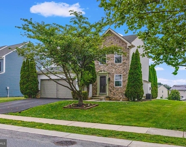 9448 Alloway Drive - Photo Thumbnail 1